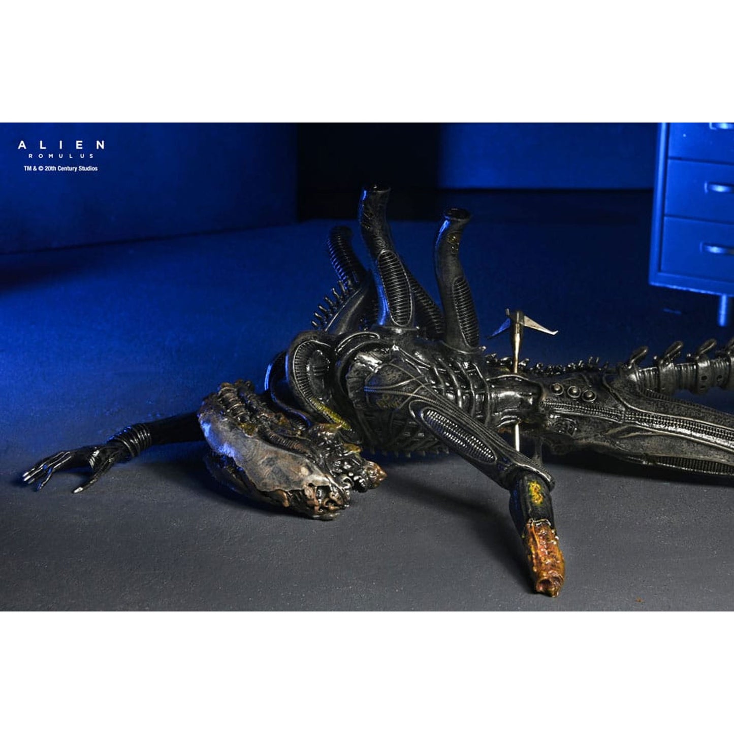 Alien: Romulus Action Figure Deluxe Suspended Lab Xenomorph XX121
