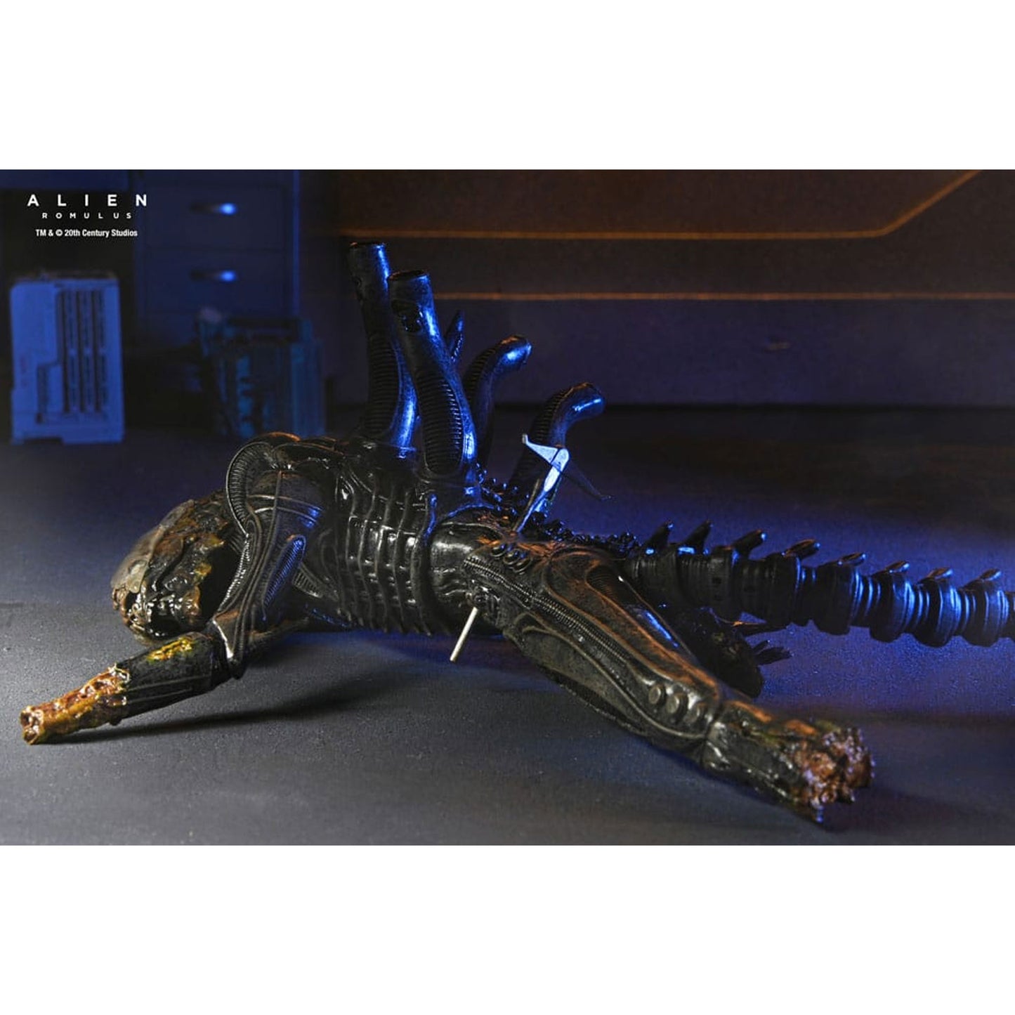 Alien: Romulus Action Figure Deluxe Suspended Lab Xenomorph XX121