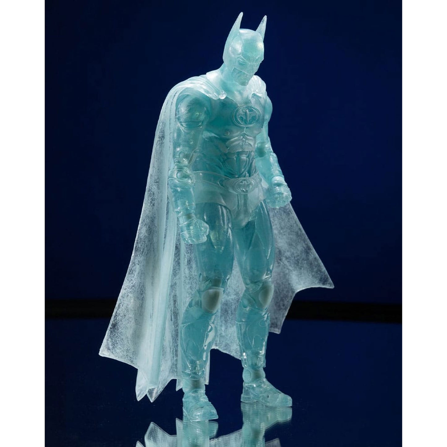 Batman & Robin DC Multiverse Action Figure Batman (Frostbite Edition) (Gold Label)