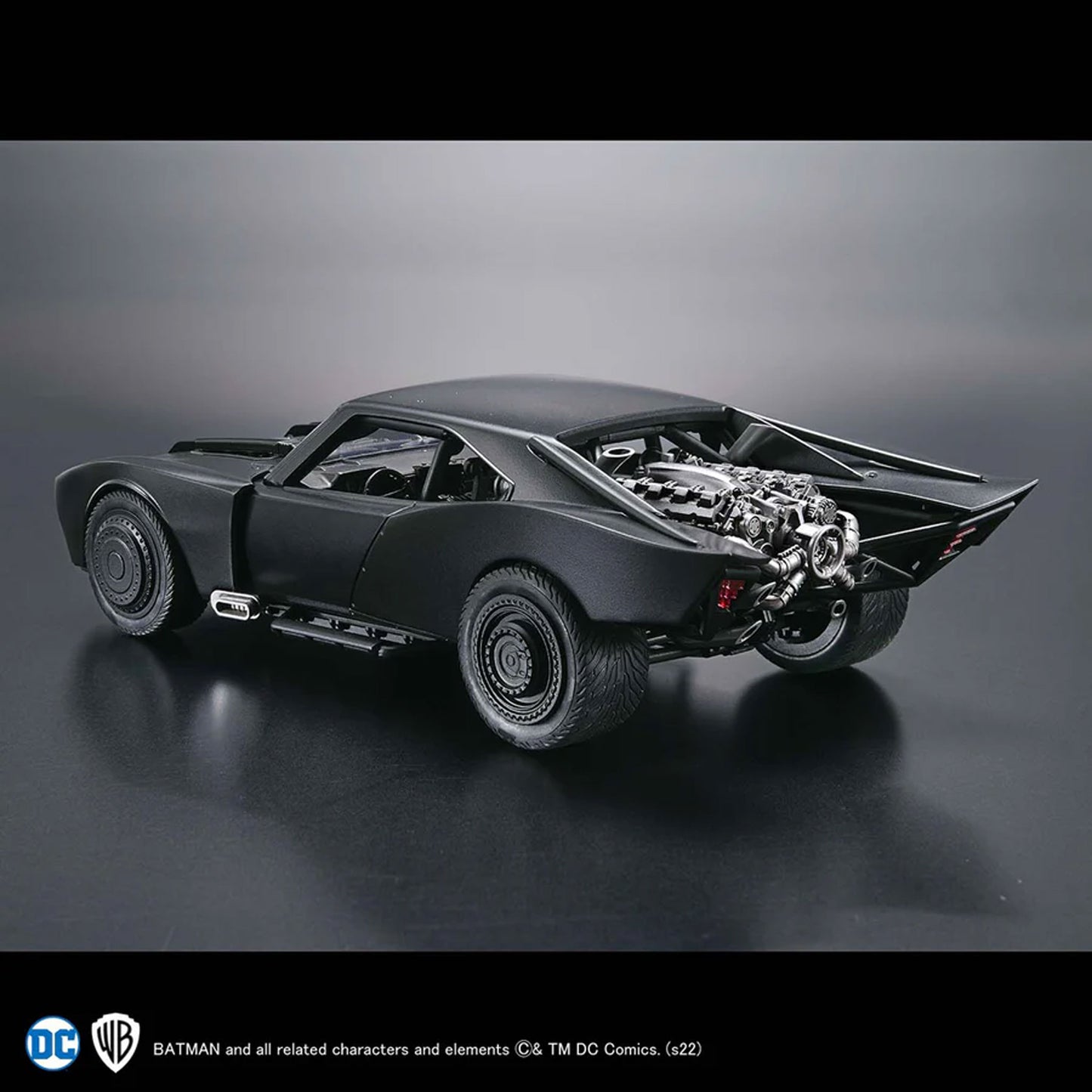 Batman New Batmobile 1/35 -Model kit