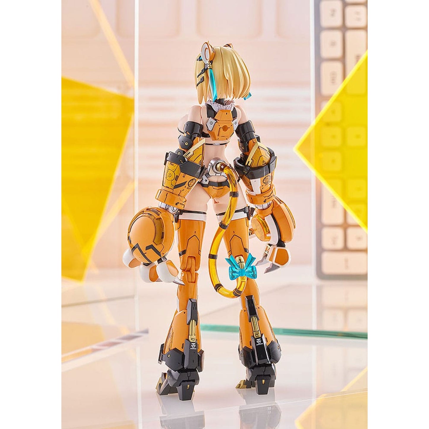 Bunny Suit Planning Plastic Model Kit PLAMAX BP-02 Sophia F. Shirring Tiger Armor Ver.