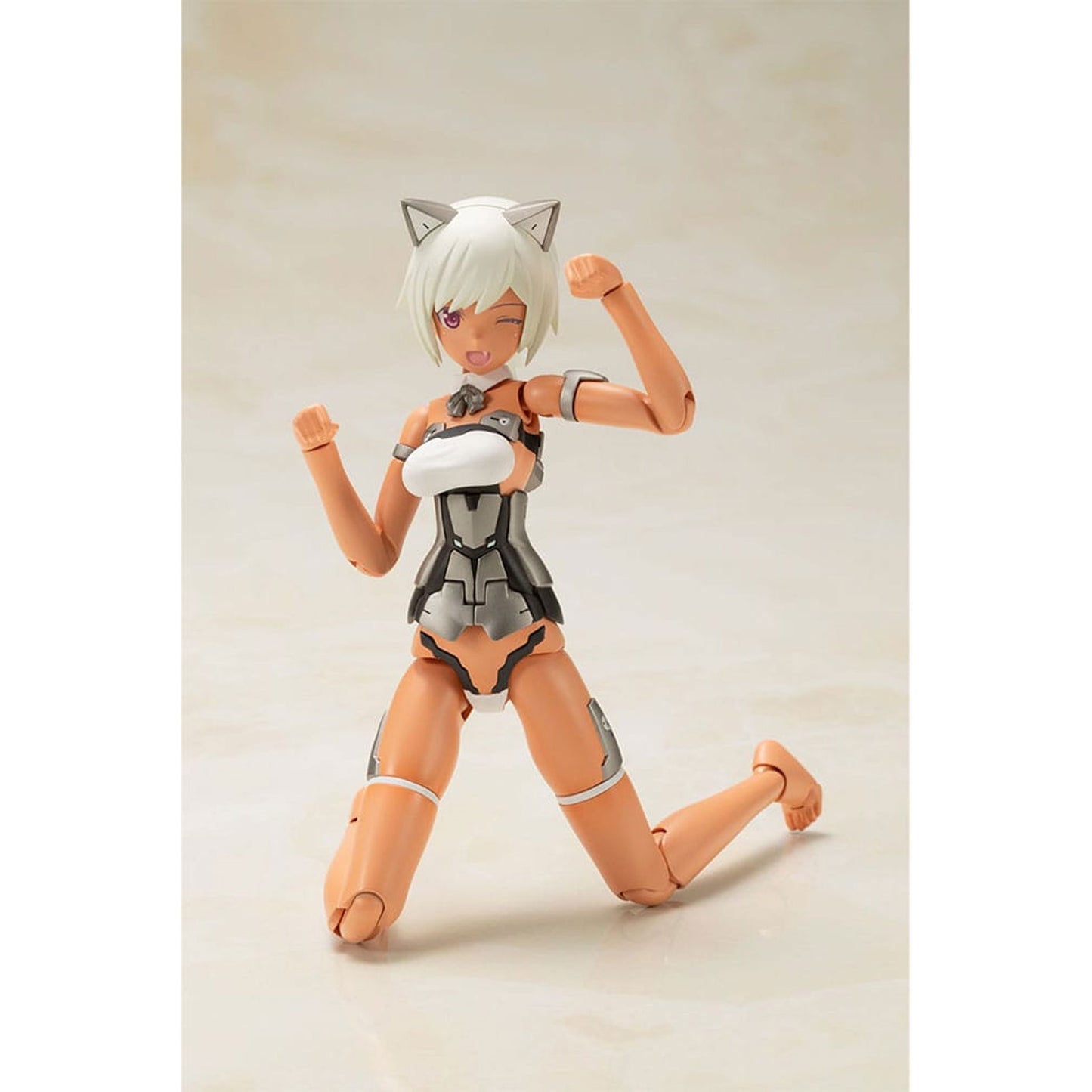 Frame Arms Girl Plastic Model Kit Laetitia Silver Ver.