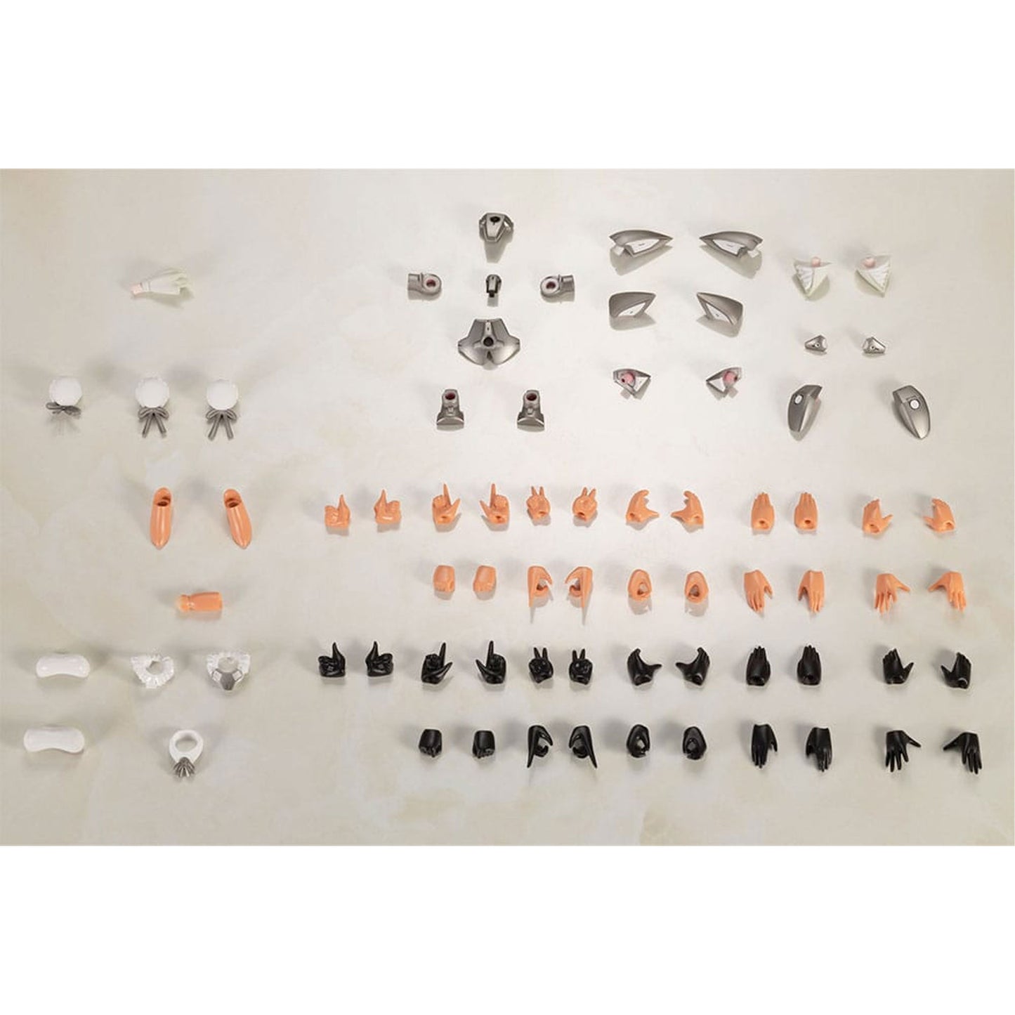 Frame Arms Girl Plastic Model Kit Laetitia Silver Ver.