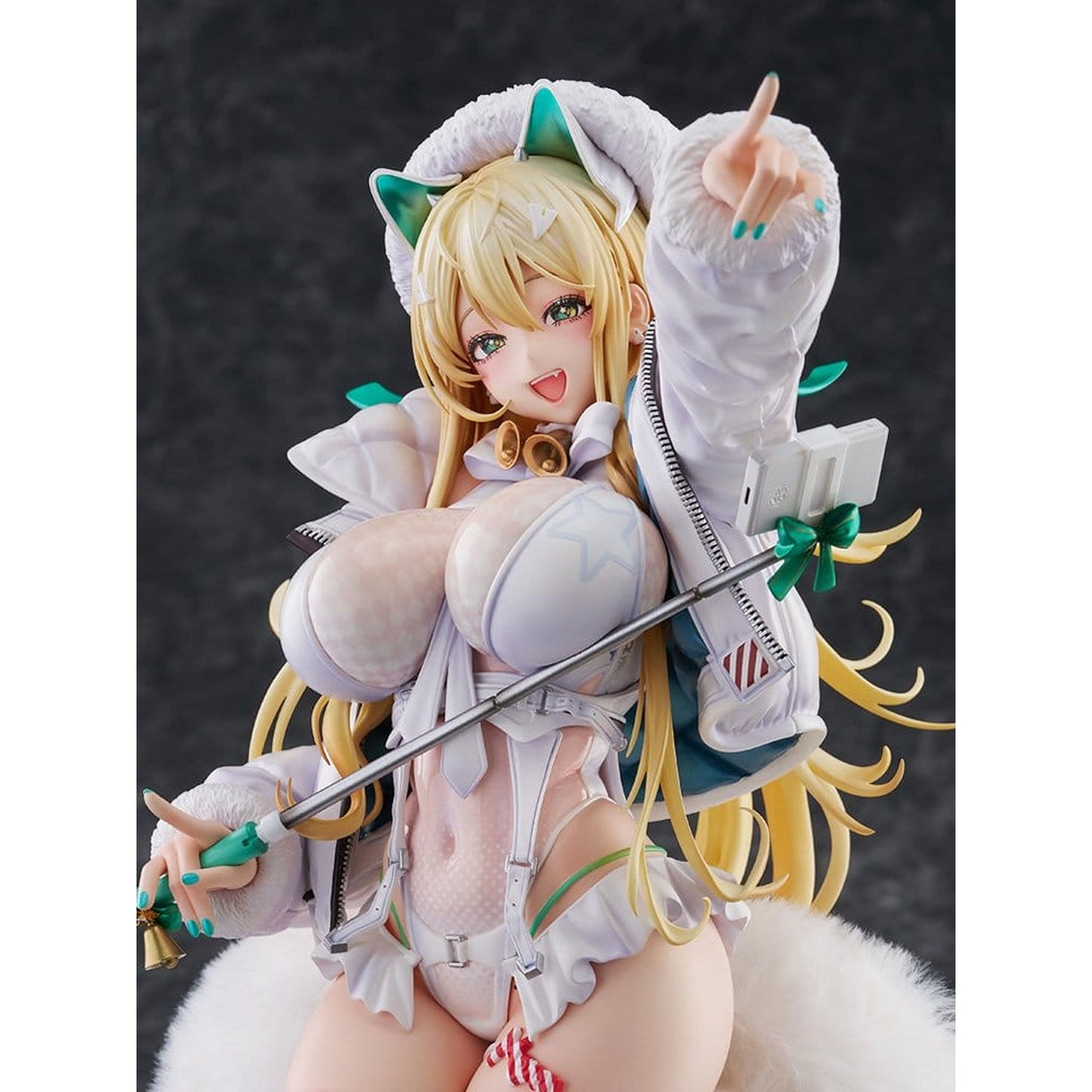 Goddess of Victory: Nikke 1/6 Rupee: Winter Shopper -Figuuri