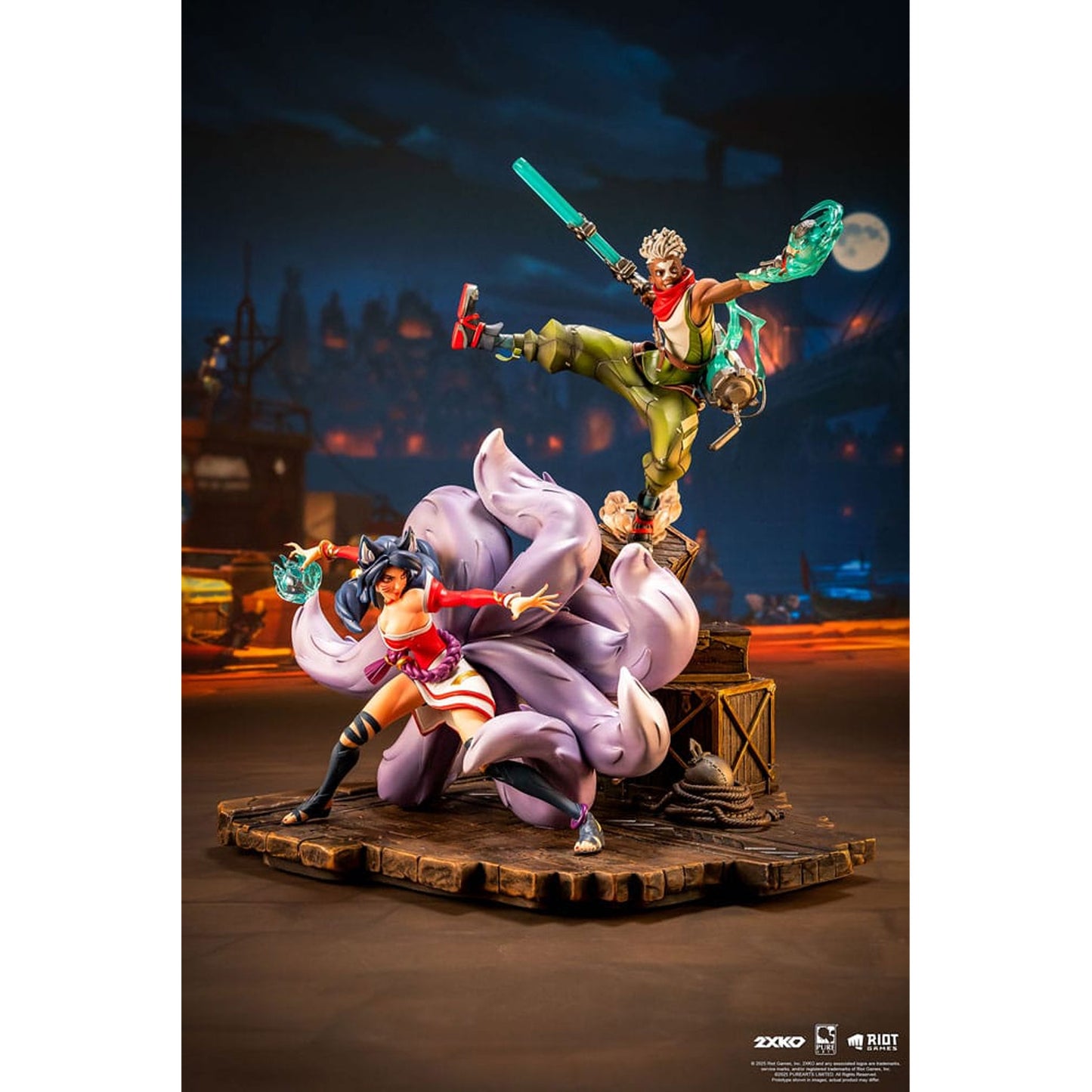 League-of-Legends-Statue--2XKO-Ekko-_-Ahri-Diorama-30-cm_animekauppa_Anigen-Figuuri