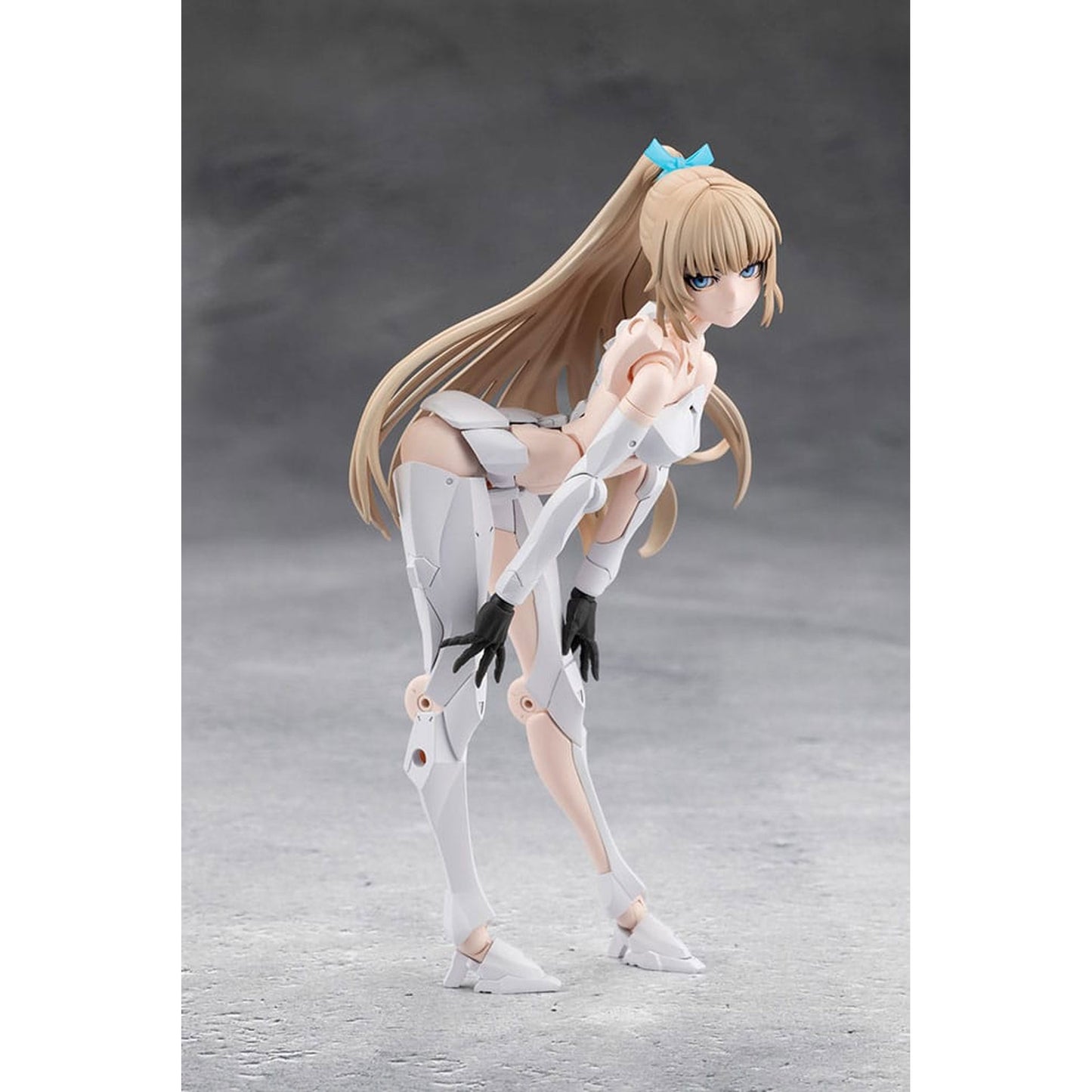 Megalomaria-Unlimited-Universe-Plastic-Pienoismallu-Emulator-16-cm_animekauppa_Anigen-Model Kit