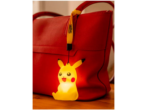 Pokémon Light-Up Pikachu -Figuuri
