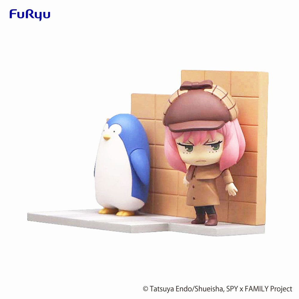 Spy x Family Hold Figure Anya & Penguin