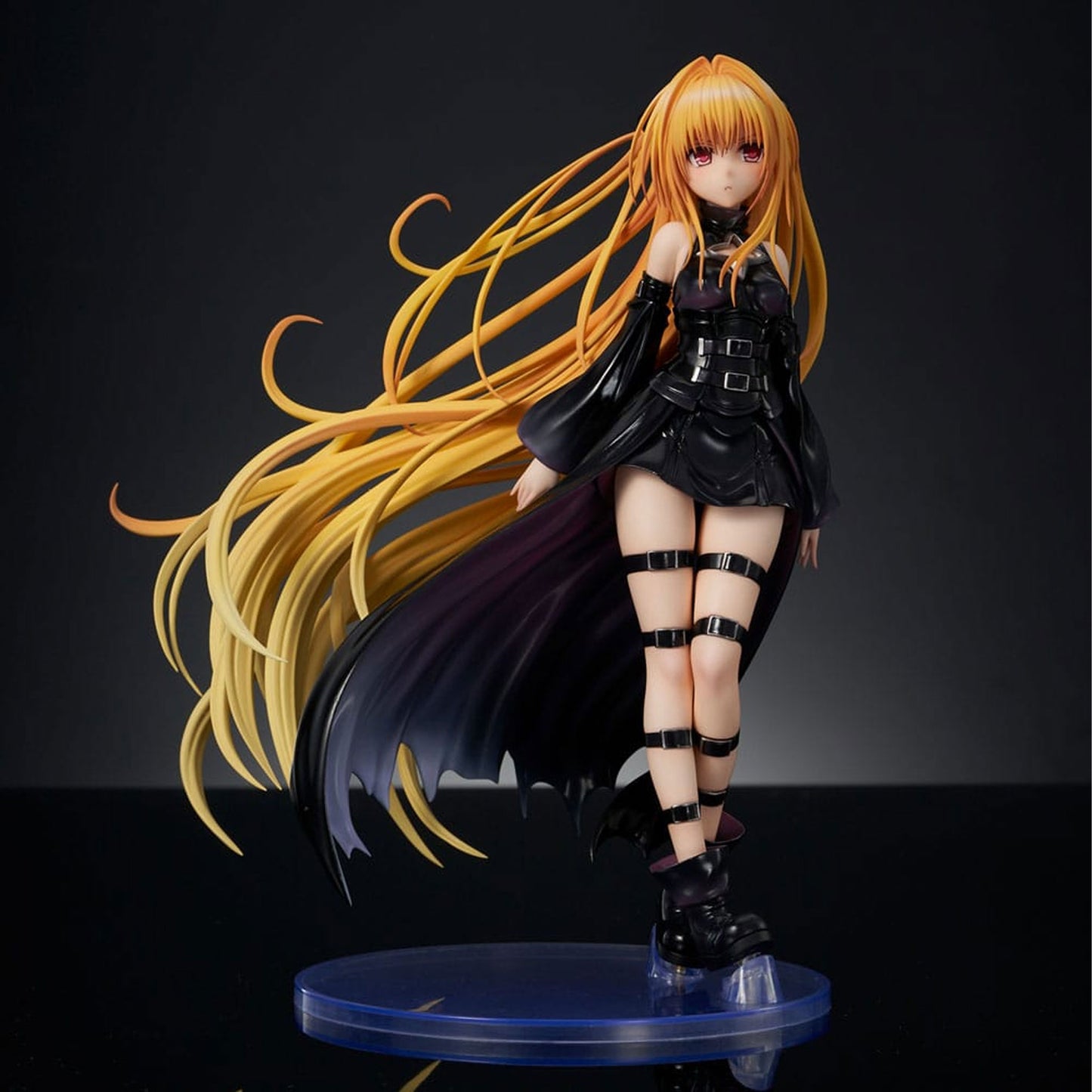 To Love-Ru Darkness 1/6 Golden Darkness Black Trance Version