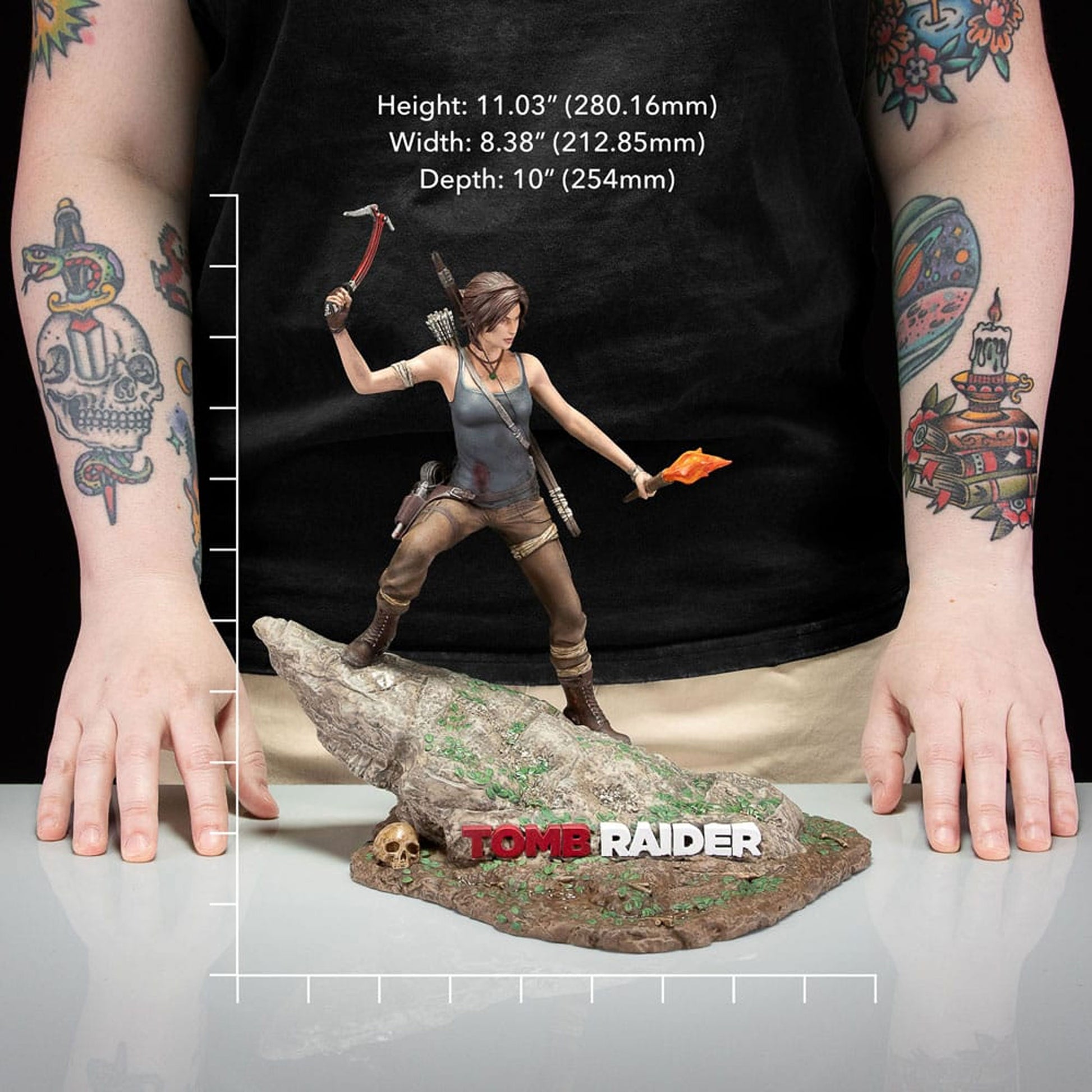 Tomb Raider Lara Croft Survivor Era -Figuuri