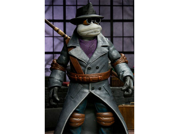 Universal Monsters x Teenage Mutant Ninja Turtles Ultimate Donatello as The Invisible Man
