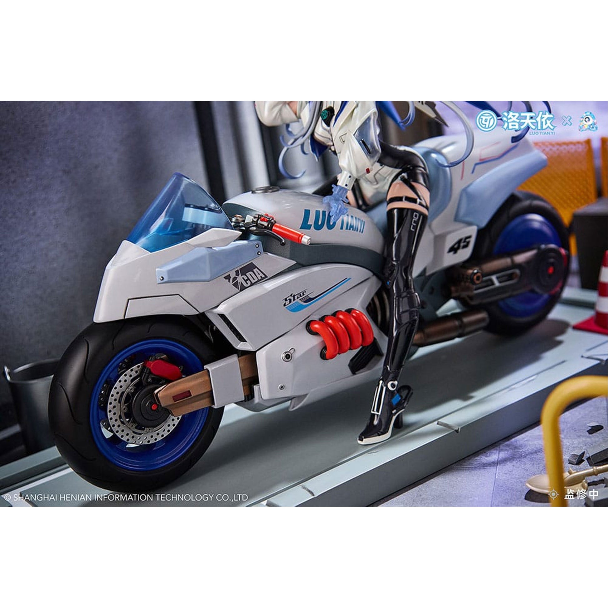 Vsinger 1/7 Vsinger Luo Tianyi Retro-Future Storm Driver Ver. -Figuuri