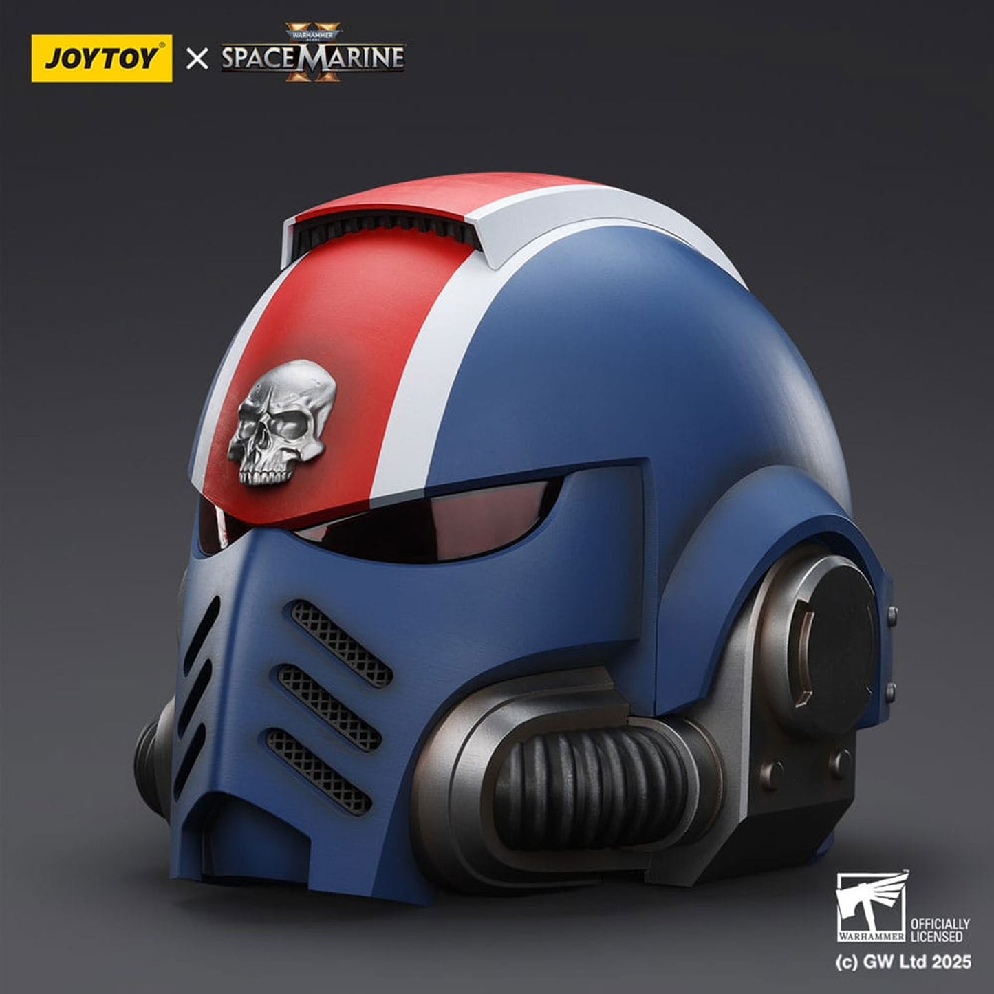 Warhammer 40,000: Space Marine 2 Replica Ultramarines Lieutenant Titus helmet