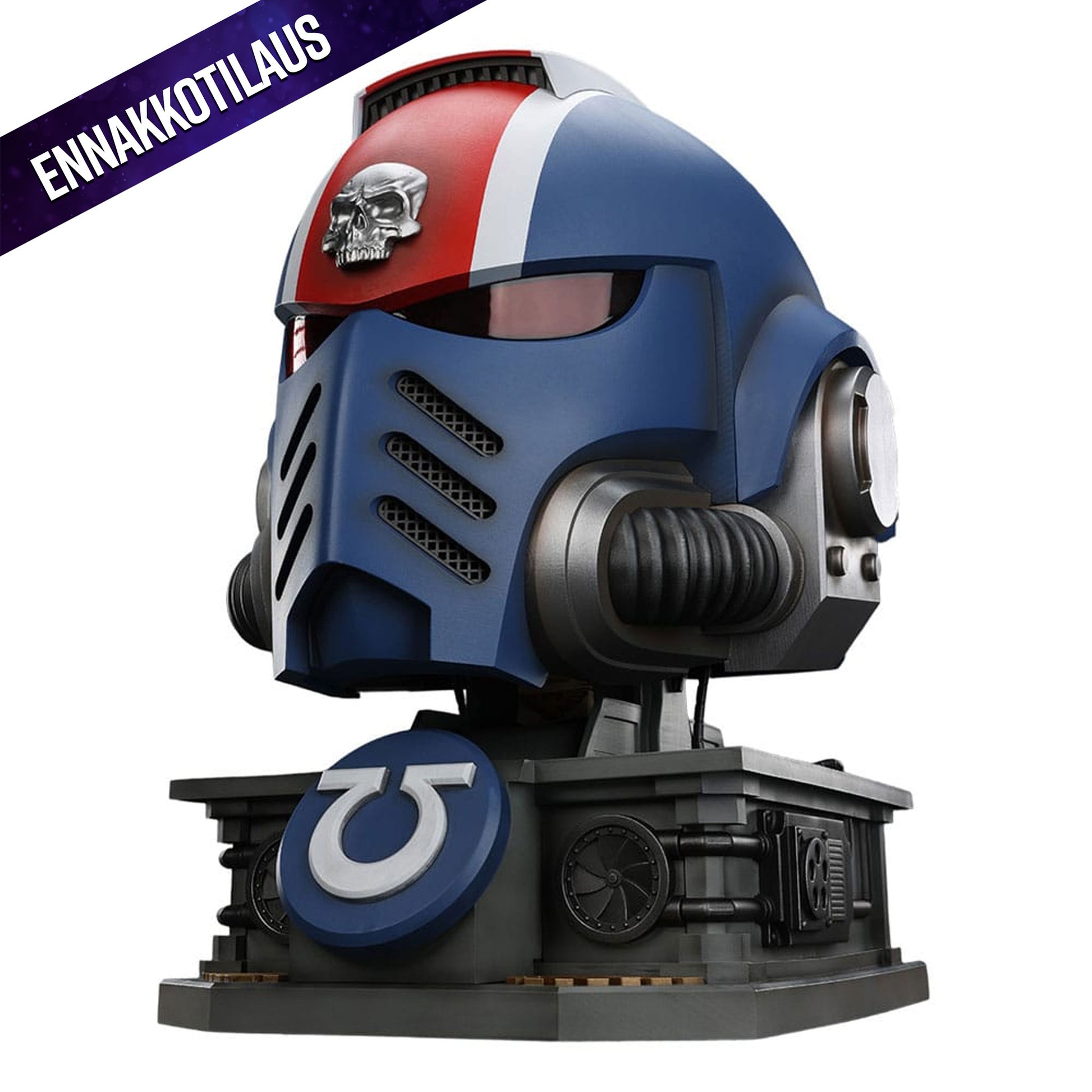 Warhammer 40,000: Space Marine 2 Replica Ultramarines Lieutenant Titus helmet with Display Stand -Replica