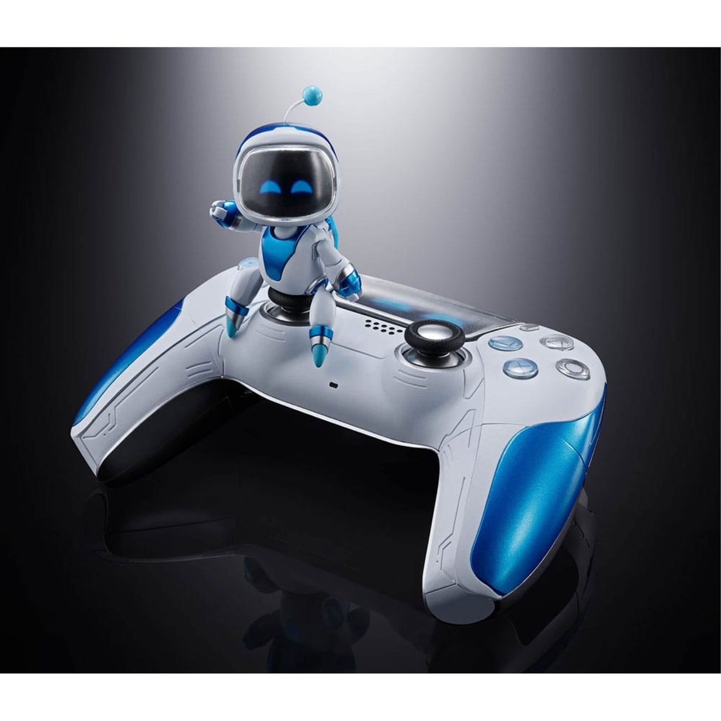 Astro Bot Chogokin Astro Bot & Dual Speeder -Action Figure