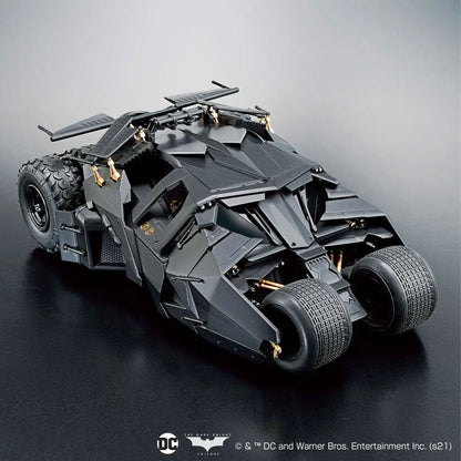 Batman Begins Batmobile 1/35 -Model kit