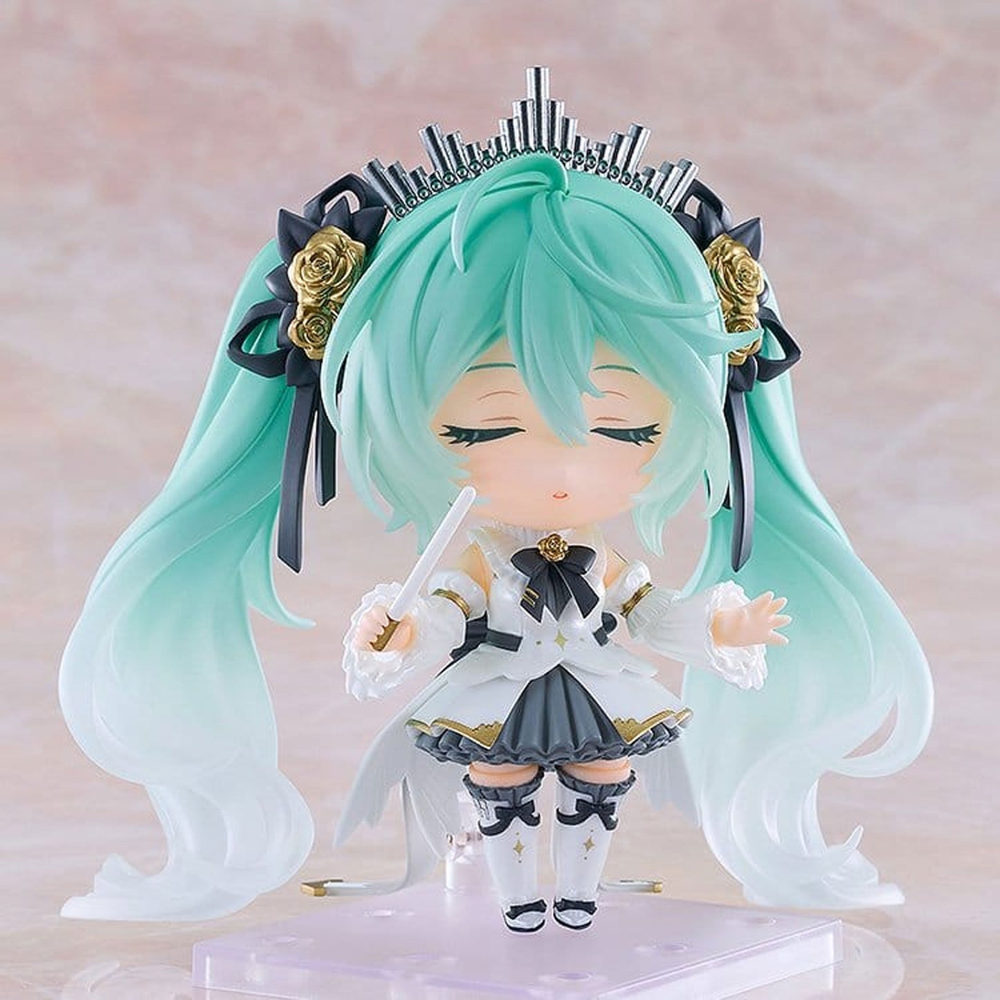 Character Vocal Series 01: Hatsune Miku Nendoroid Symphony: 10th Anniversary Ver. -Action Figure
