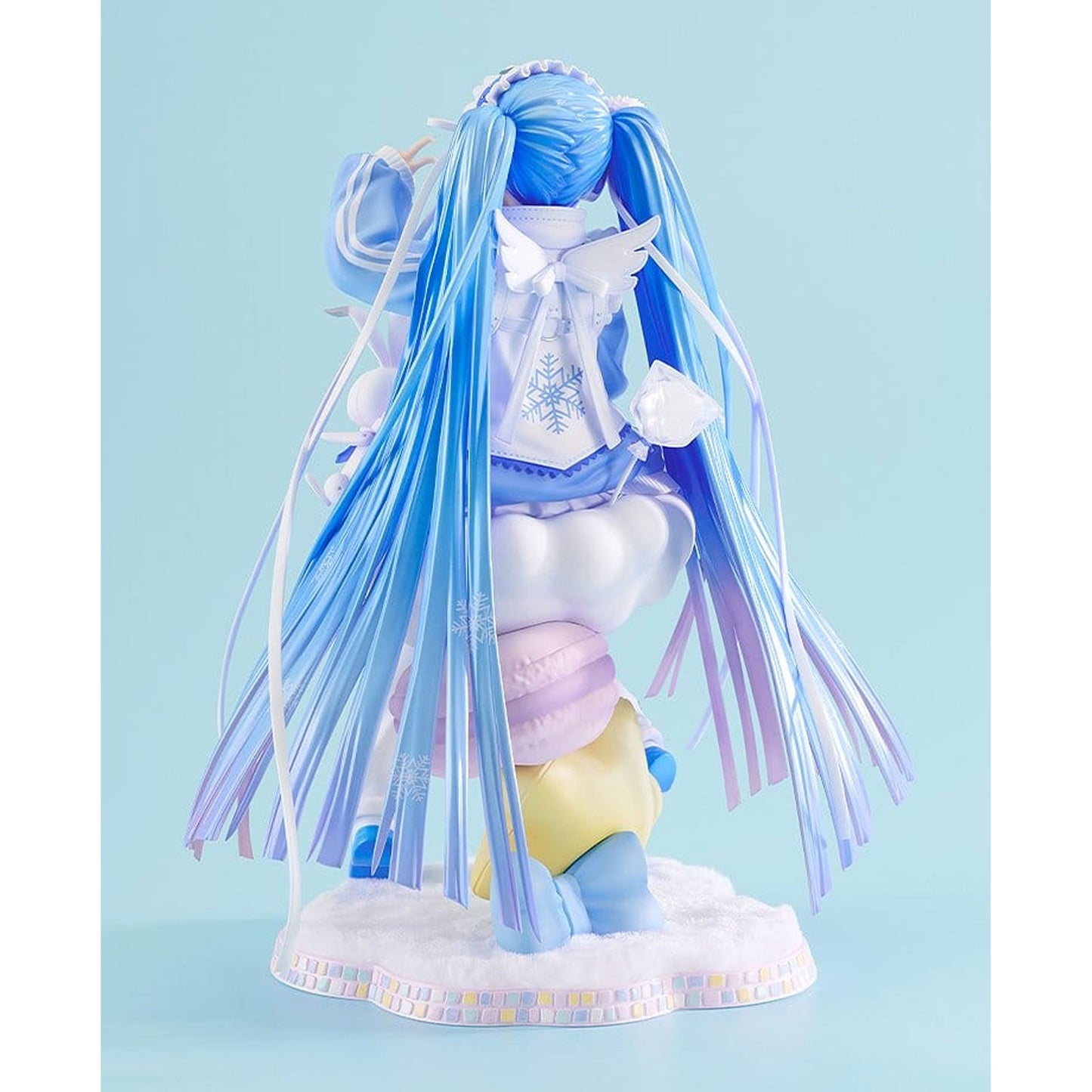 Character Vocal Series 01: Hatsune Miku 1/7 Snow Miku: Yukiiro Pop Ver. -Figuuri