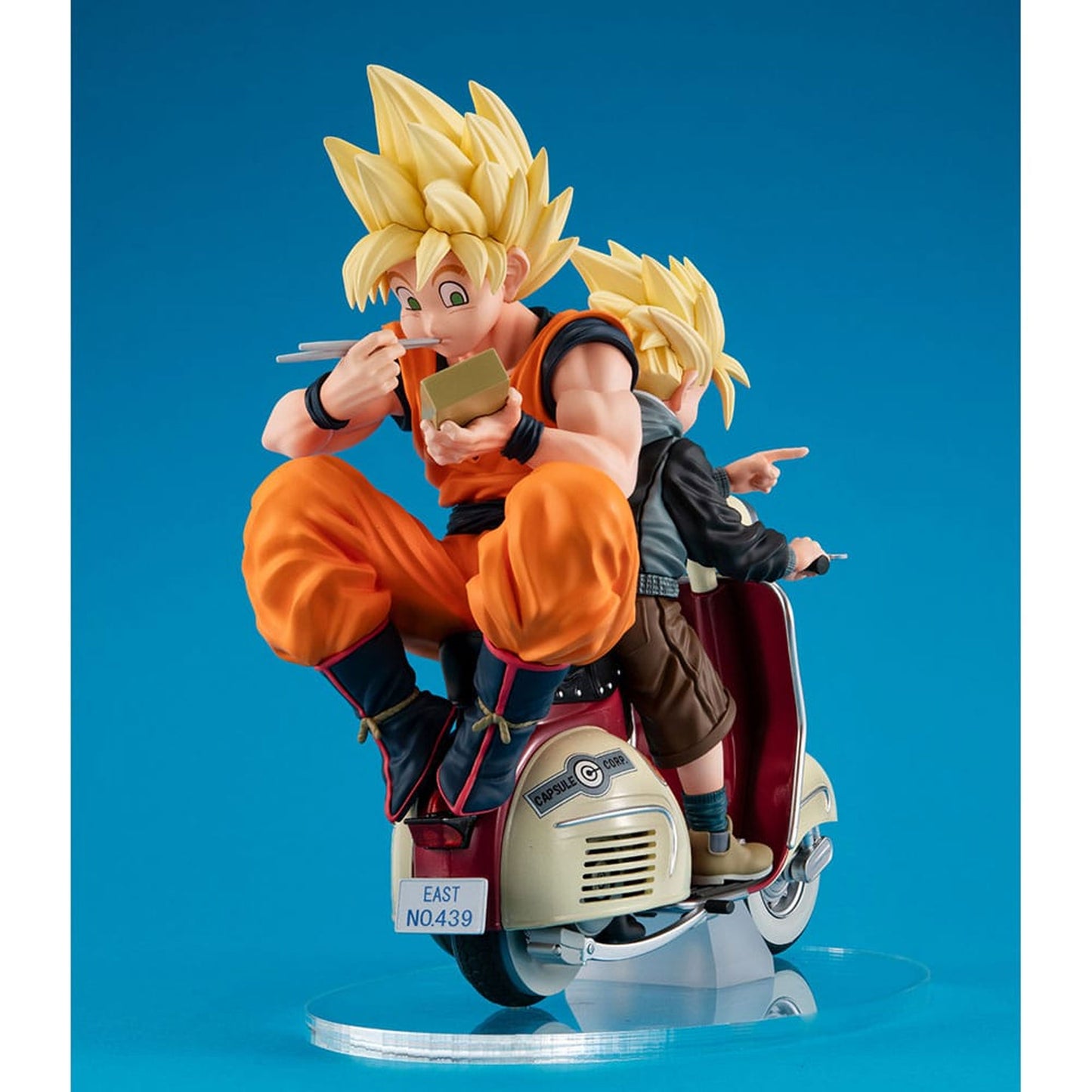 Dragonball Z 05 Desktop Real McCoy Super Saiyan Son Goku & Super Saiyan Son Gohan & Motorbike