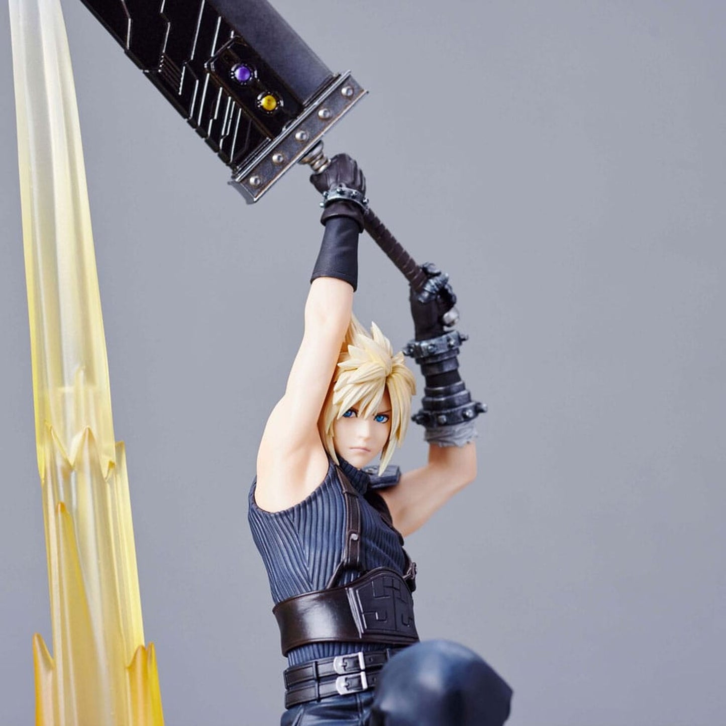 Final Fantasy VII Rebirth Cloud Strife