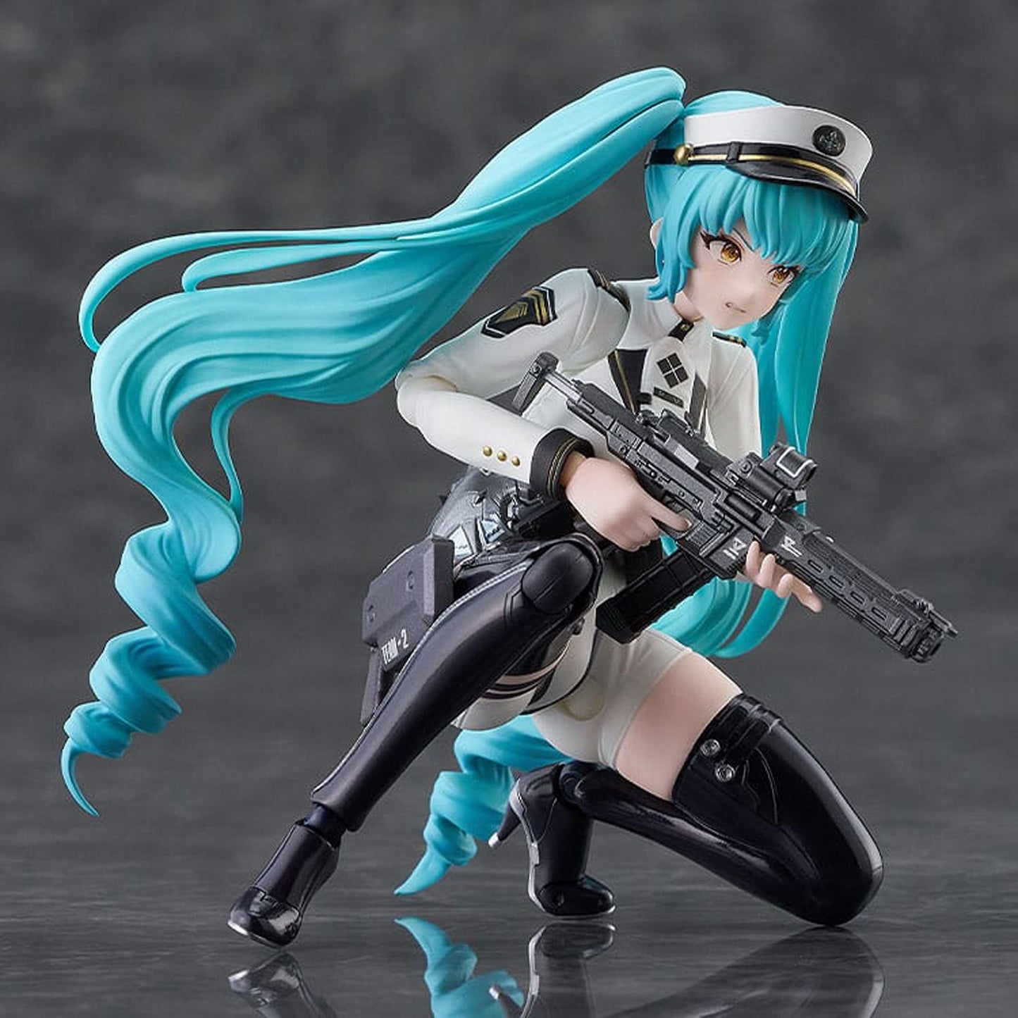 Goddess of Victory: Nikke Figma Privaty -Action Figure