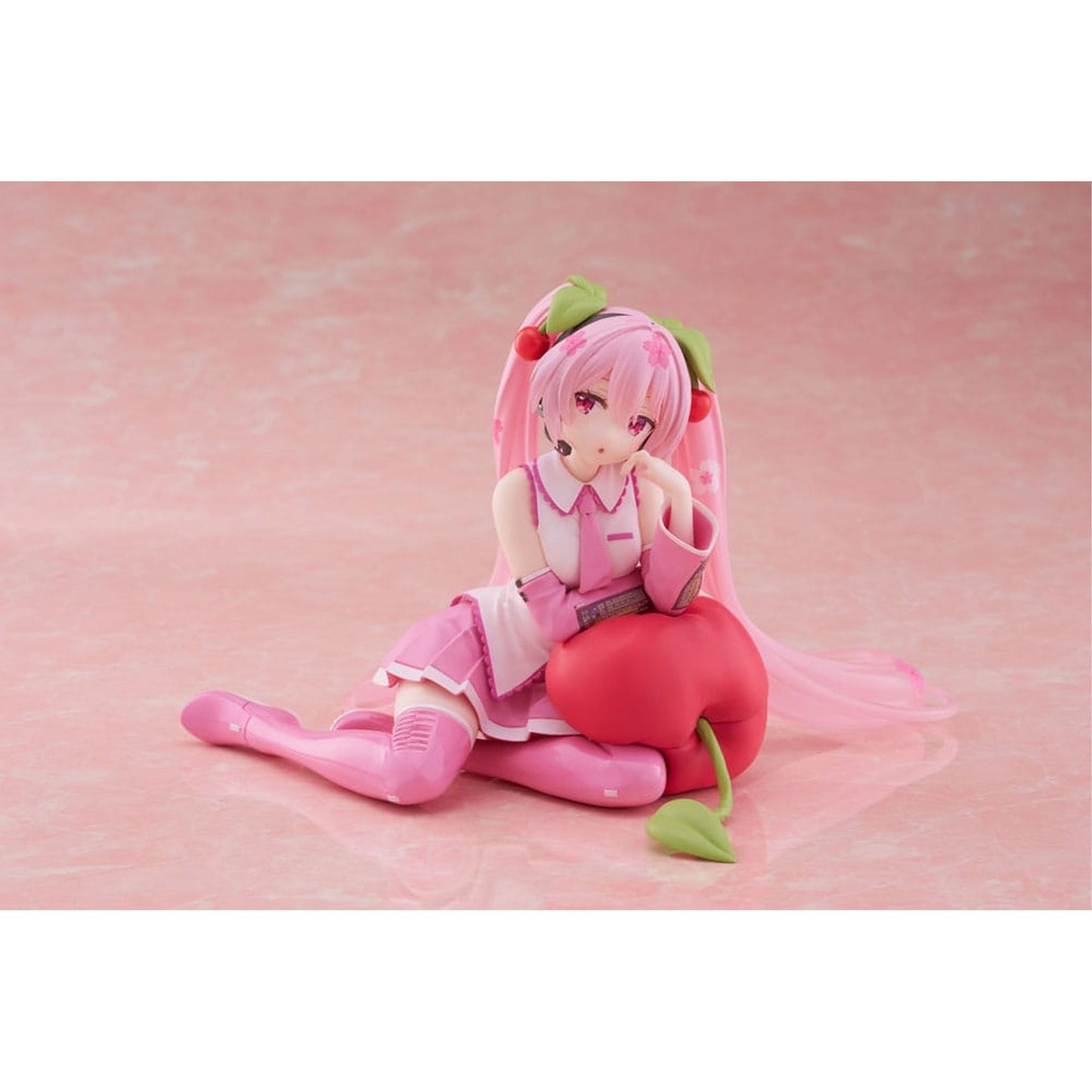 Hatsune Miku Desktop Cute Figure Sakura Miku Cherry Cushion Ver.