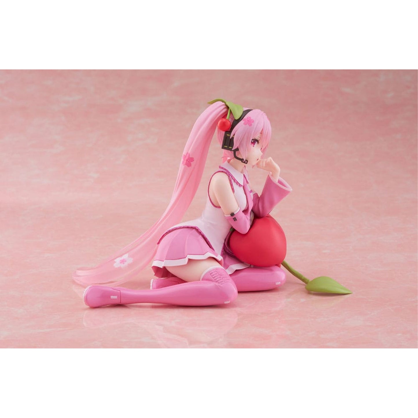 Hatsune Miku Desktop Cute Figure Sakura Miku Cherry Cushion Ver.