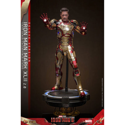 Iron Man 3 Movie Masterpiece Diecast 1/6 Iron Man Mark XLII (2.0) Deluxe -Action Figuuri