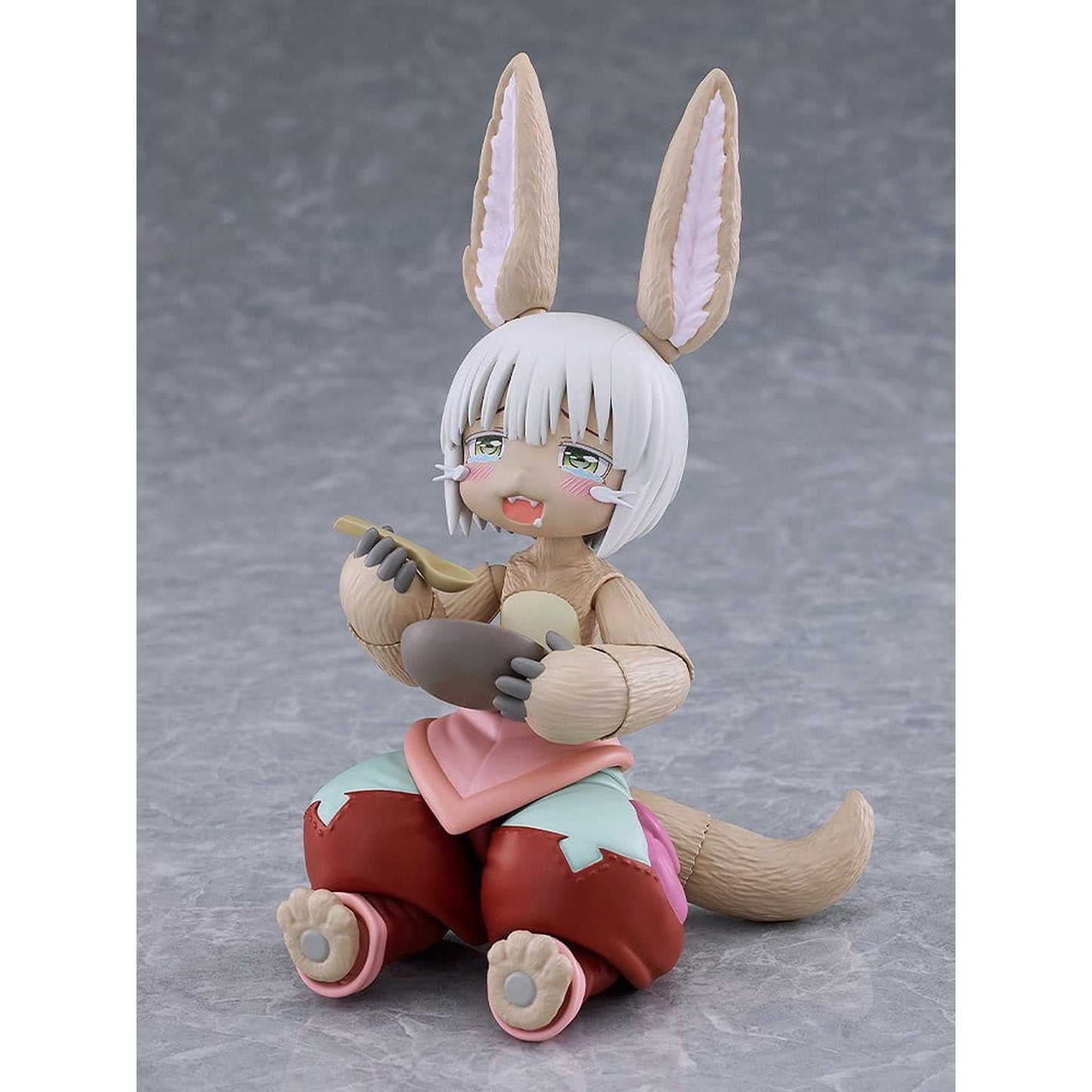 Made in Abyss Figma Nanachi -Action Figure 