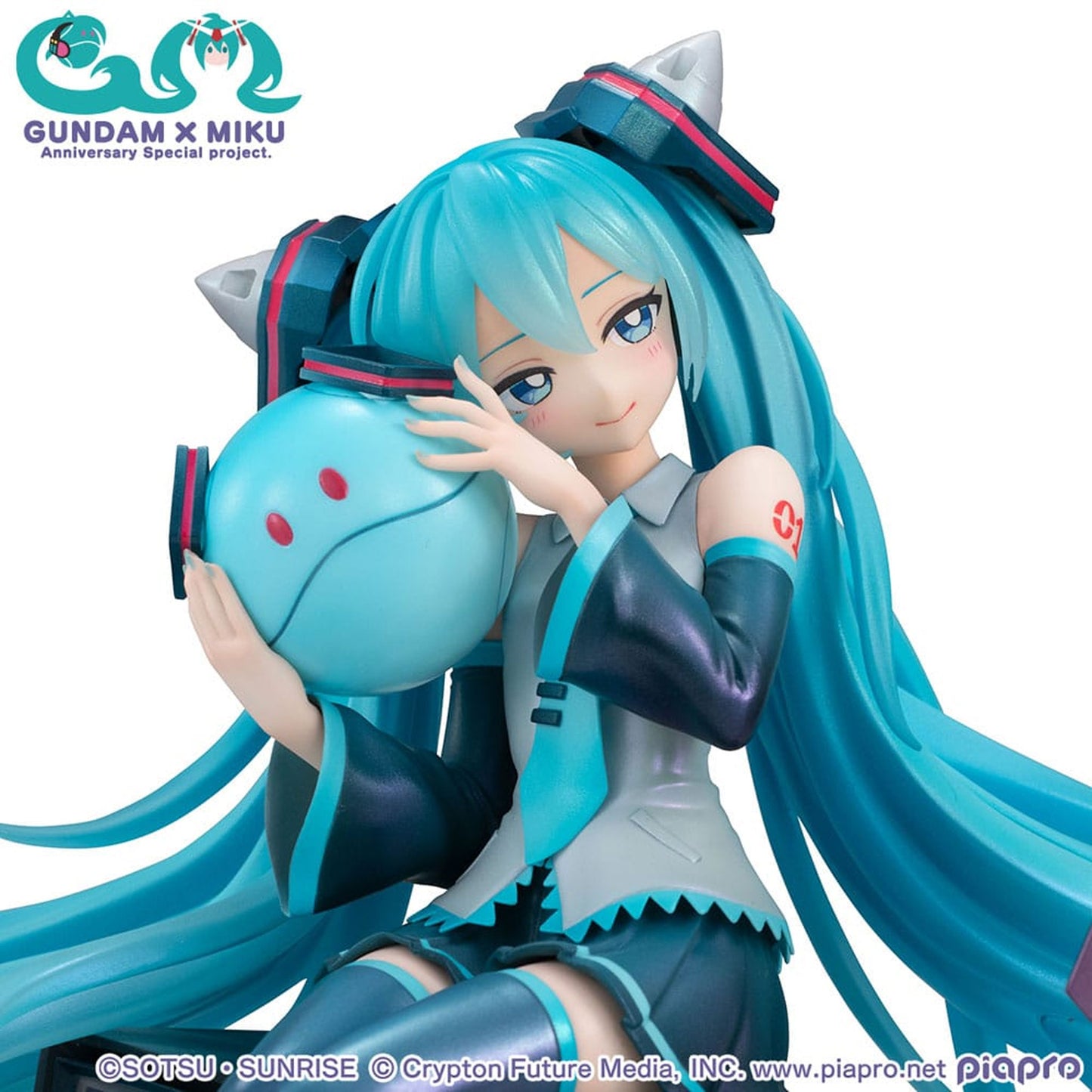 Mobile Suit Gundam x Hatsune Miku Lucrea Hatsune Miku x OO Gundam 45th Anniversary