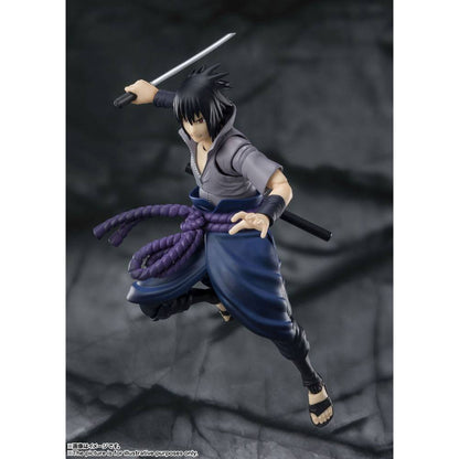 Naruto Shippuden S.H. Figuarts Sasuke Uchiha -He who bears all Hatred-