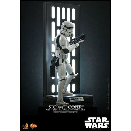 Star Wars Movie Masterpiece Actionfigur 1/6 Stormtrooper med Dödsstjärnan-miljö