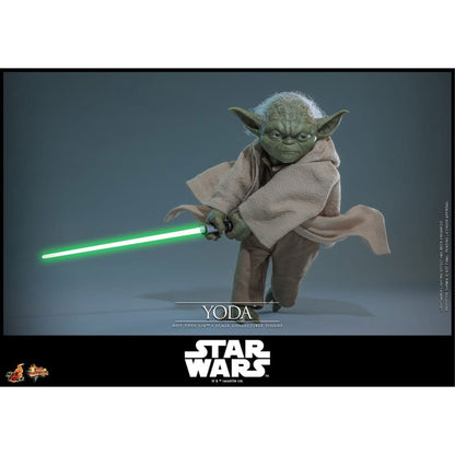 Star Wars: Revenge of the Sith Movie Masterpiece 1/6 Yoda -Action Figure 