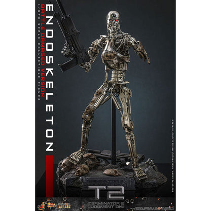 Terminator 2: Judgment Day Movie Masterpiece 1/6 Endoskeleton (Battle Damaged Version) -Action Figure