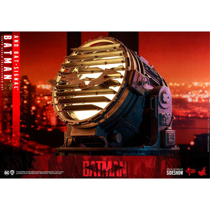 The Batman Movie Masterpiece 1/6 Batman with Bat-Signal