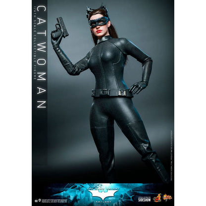 The Dark Knight Trilogy Movie Masterpiece 1/6 Catwoman