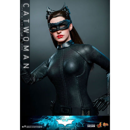 The Dark Knight Trilogy Movie Masterpiece 1/6 Catwoman