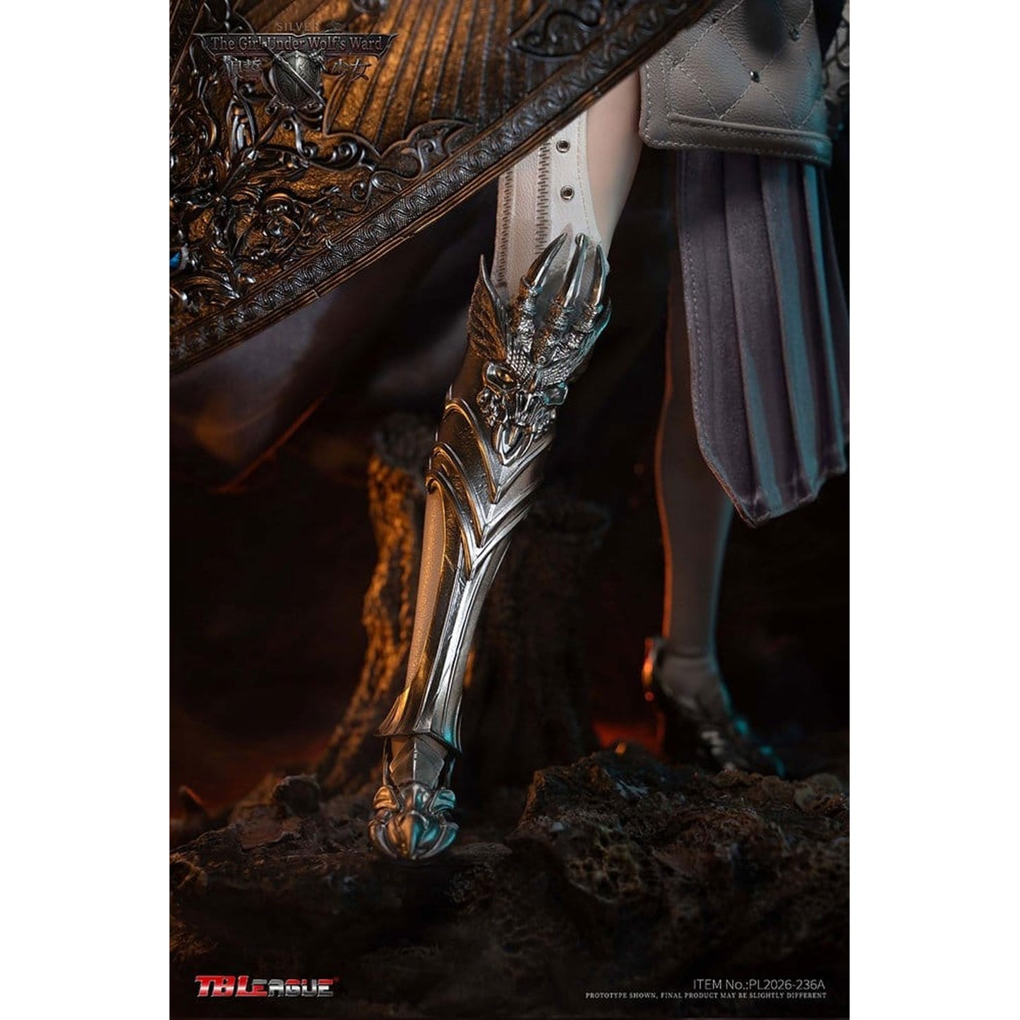 The Girl Under Wolf's Ward 1/6 Alina (Silver) -Action Figure