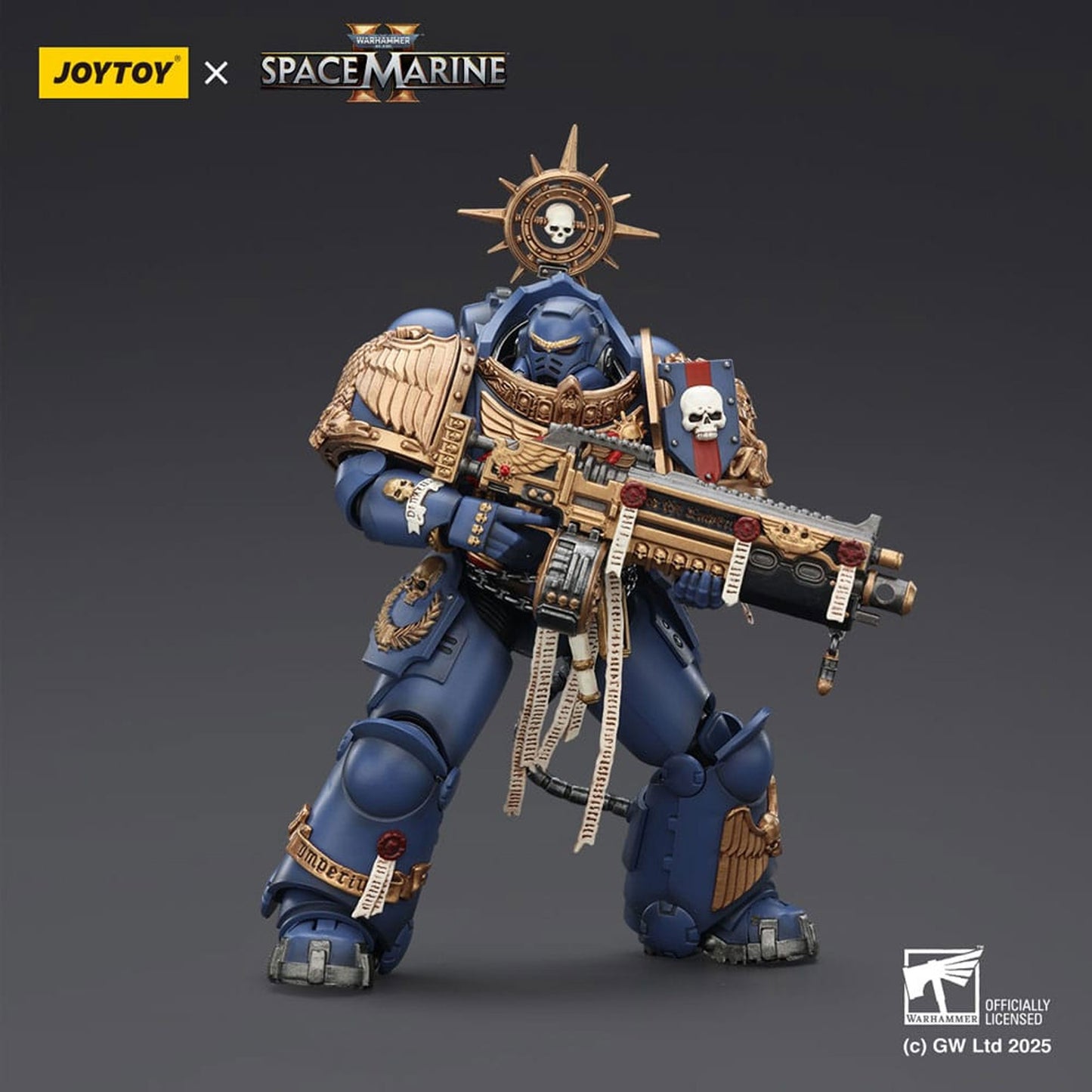 Warhammer 40,000: Space Marine 2 Ultramarines Heavy Relic Primus Armor with Heavy Relic Bolt Rifle -Action Figure