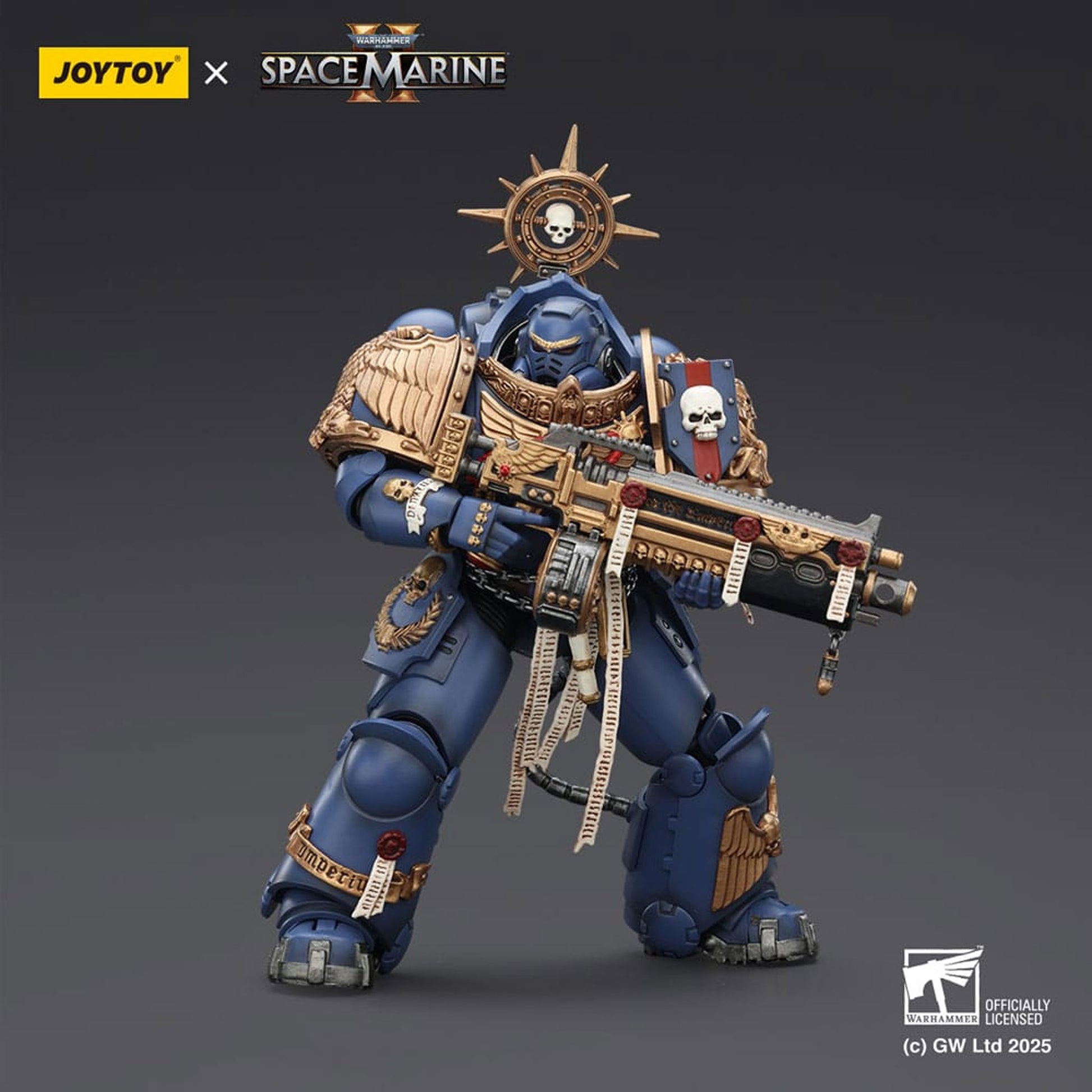Warhammer 40,000: Space Marine 2 Ultramarines Heavy Relic Primus Armor with Heavy Relic Bolt Rifle -Action Figure