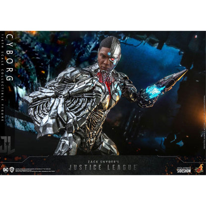 Zack Snyder`s Justice League 1/6 Cyborg